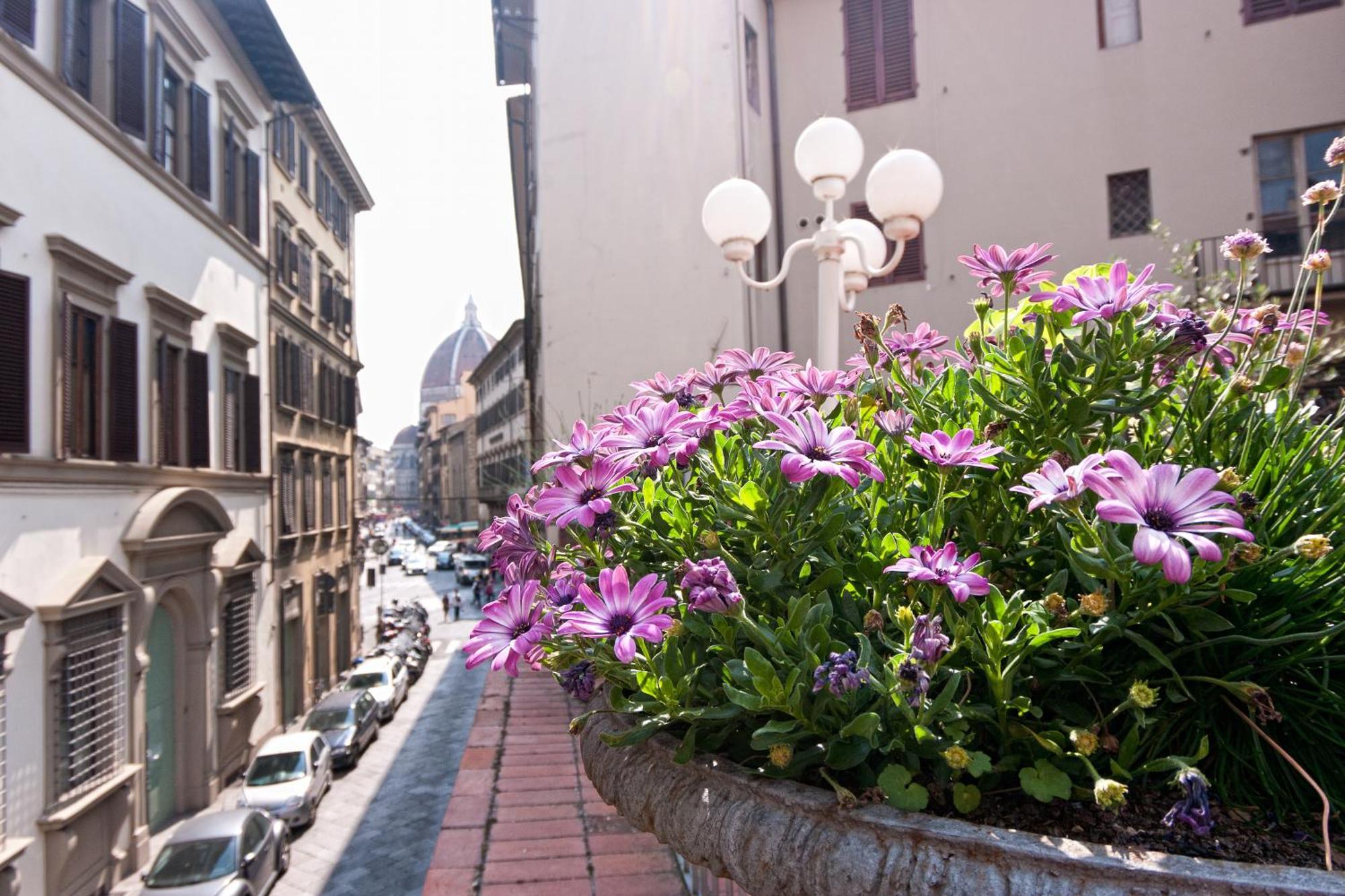 Hotel Balcony Florenz Exterior foto